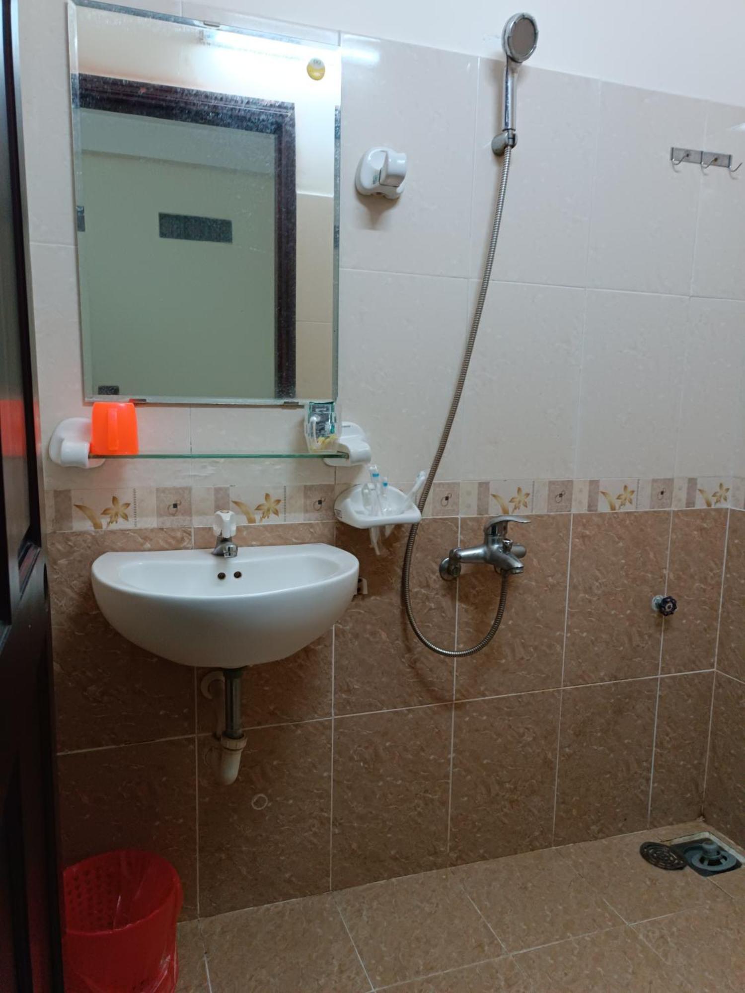 Oyo 1171 Tay Hai Hotel Da Nang Eksteriør bilde